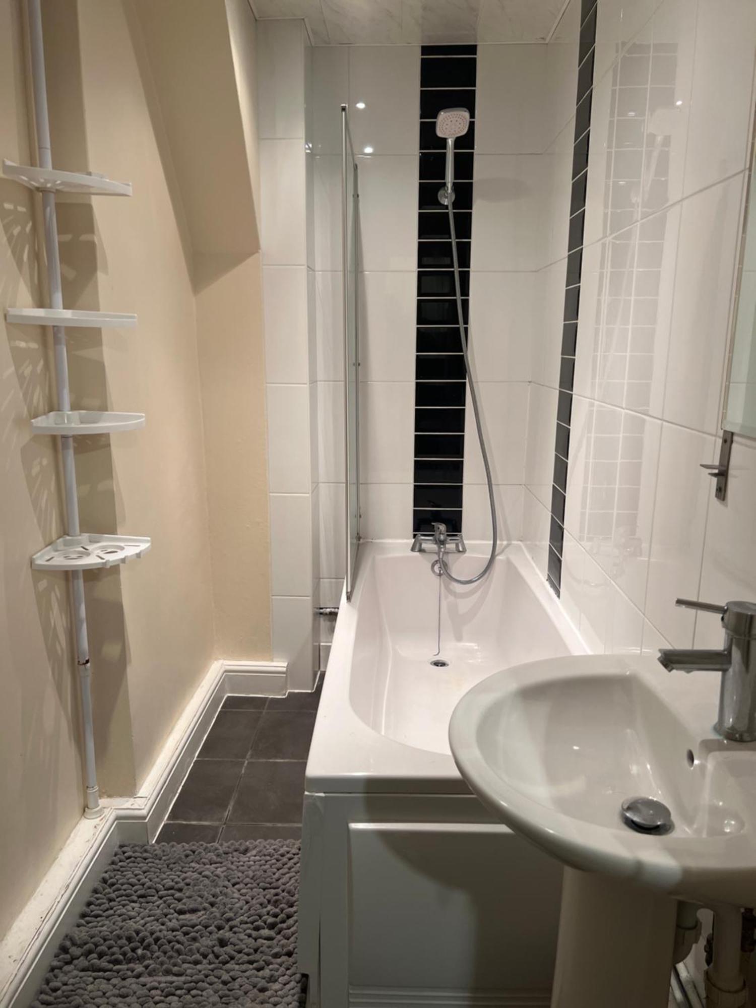 Mount Apartment Лондон Екстериор снимка